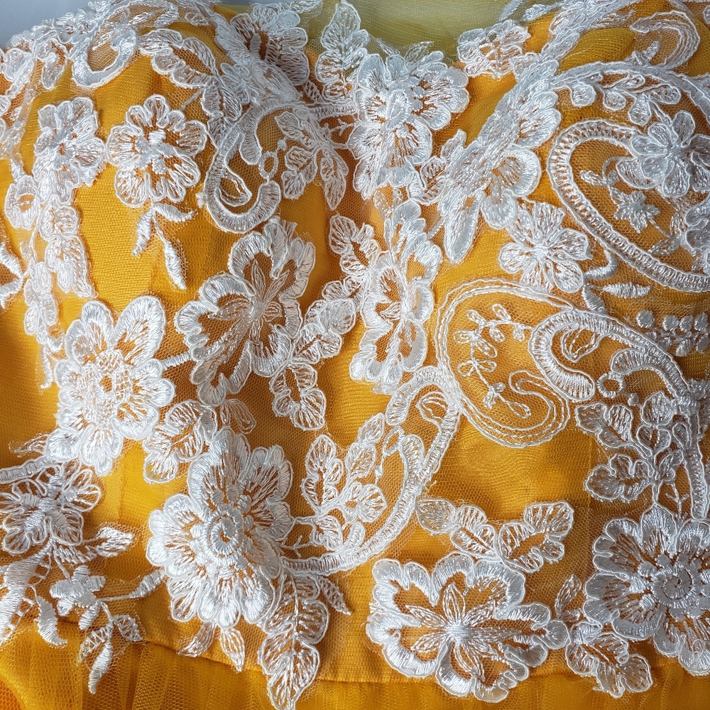 Azazie Ball Gown XS Golden Saffron Fantasy Fairy Tulle Lace One Shoulder Prom - Picture 11 of 17